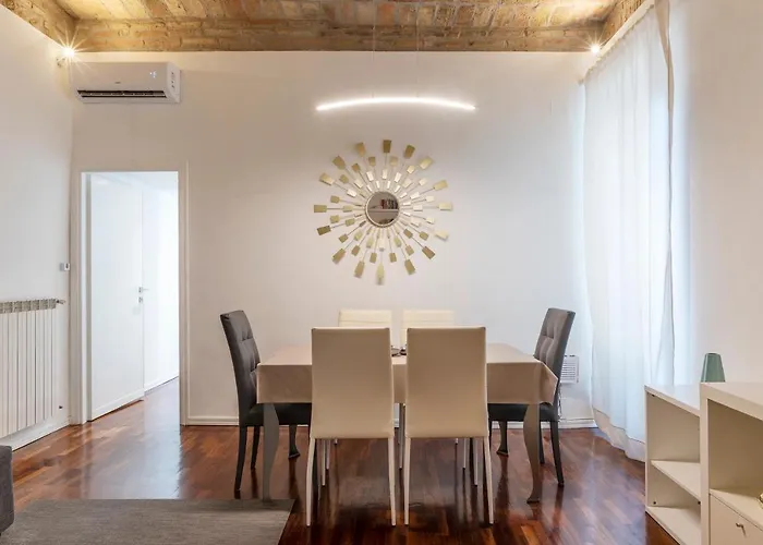 Guesthost - Fontana Di Trevi Design רומא
