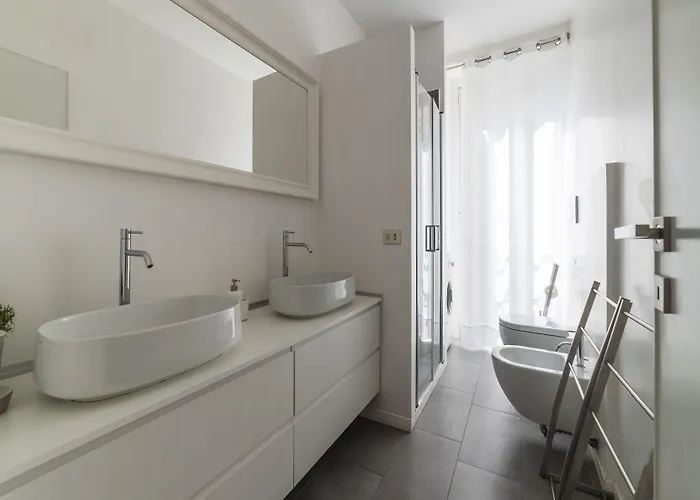 Guesthost - Fontana Di Trevi Design *